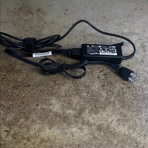 HP Laptop Power Adapter with Cable